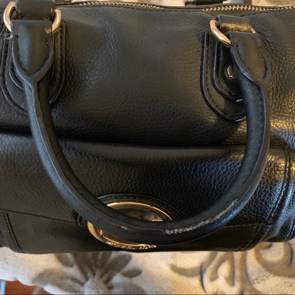 Michael Kors Black Cross Body Handbag - Picture 2 of 5